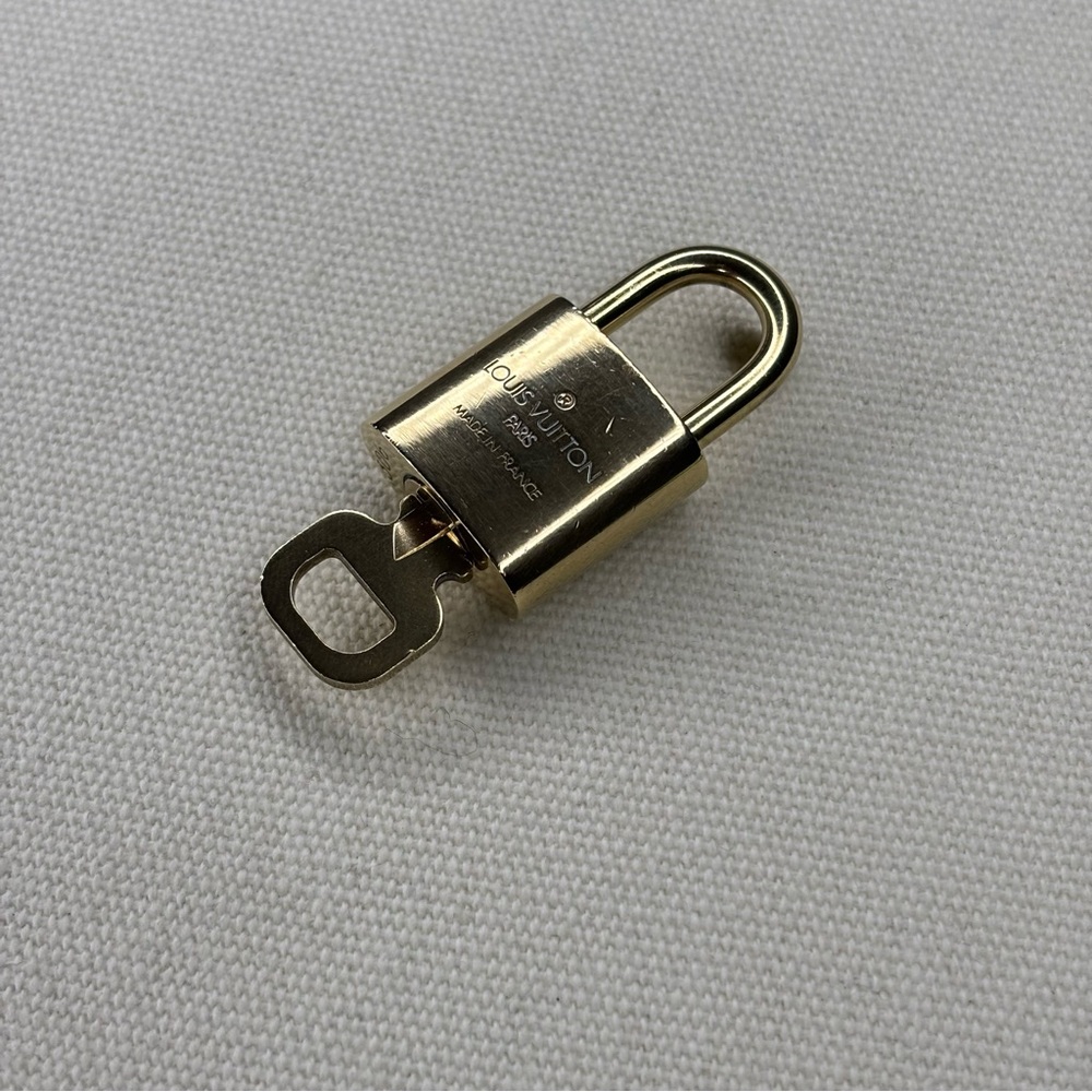 Louis Vuitton Lock and Key#306 - Picture 6 of 6